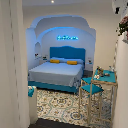La Piccola *