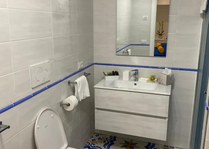 La Piccola * Ανακάπρι